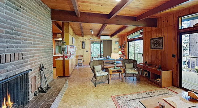 New Listing! Martys Lakehouse W/ Boat Dock 3 Bedroom Home
