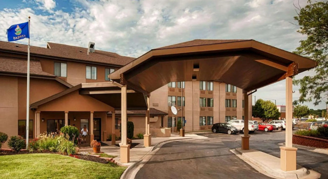 Номер Standard Quality Inn & Suites Lawrence - University Area