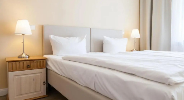 Апартаменты Hotel IV Jahreszeiten Kühlungsborn