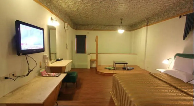Yun Sung Motel, Prenota Motel Hotel a Tainan Area con parcheggio, Parcheggio