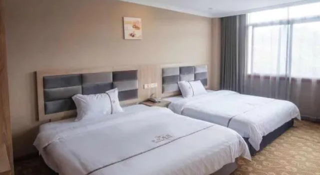 Двухместный люкс Lavande Hotel Luzhou Jiale Century City
