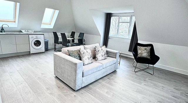 Апартаменты Premium Near Heathrow Airport -FREE Parking-Full apartments-Near M4-1 bus LHR