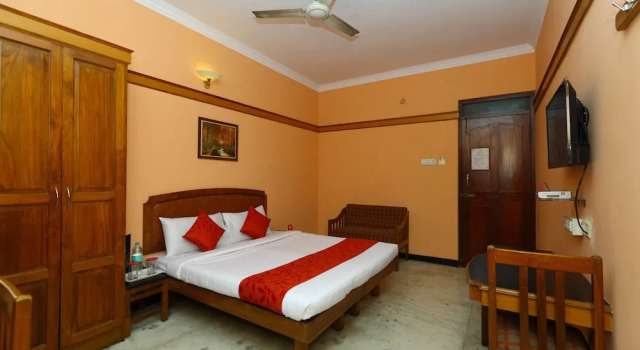 OYO 5208 The Park View Inn, Забронировать Отель Отели Ченнаи с завтраком, рядом с Железнодорожная станция Эгмор, Завтраки