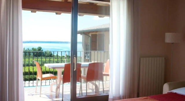 Апартаменты Standard Residence Corte Ferrari -Ciao Vacanze