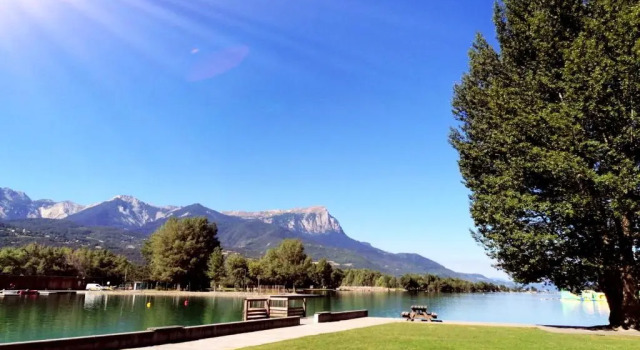 Апартаменты T3 au Plan d’eau d’Embrun avec Garage et Terrasse