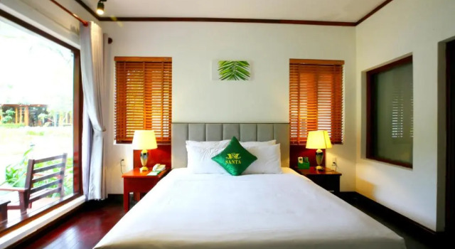 Двухместный номер Standard с видом на бассейн Santa Garden Resort