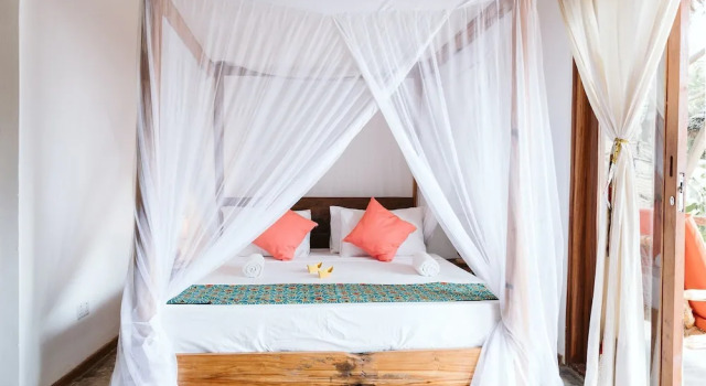 Bahati Sunset Bungalows