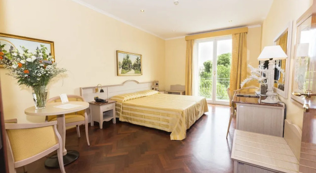 Трёхместный номер Standard с балконом Hotel Giardino Inglese