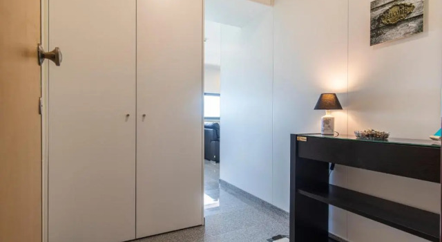 LovelyStay - Trendy 1BDR apartment w/ river view, Забронировать Апартаменты/квартира Апартаменты Лиссабона, рядом с Парк в Бела-Висте, Апартаменты/квартира