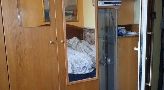 Room in Guest Room - Private Room Antwerpen, Забронировать Гостевой дом Антверпен провинция Антверпен, рядом с Metro Sport