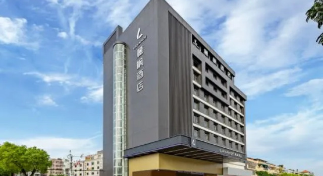 Lavande Hotel (Dongguan Wanjiang Middle School South China Mall), Boek Hotel Hotels in Guangdong met parkeren, Parkeren