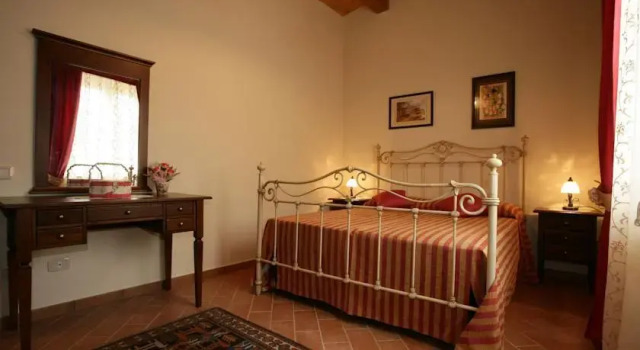 Appartamenti San Giuseppe, Book Hotel Hotels in Siena Area with a Pool, Swimming Pool