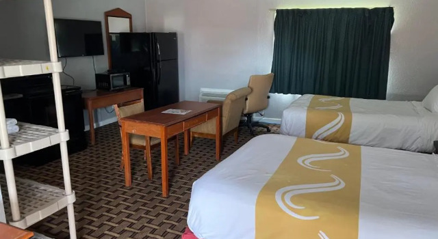 Двухместный номер Standard Budget Inn