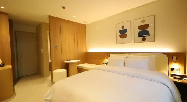 Номер Premium H AVENUE  Jecheon Station