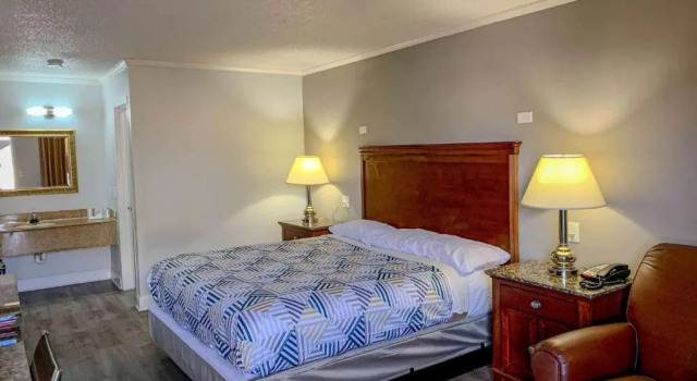 Двухместный номер Standard Motel 6 Newport News, VA   Fort Eustis