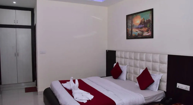 Номер Superior Hotel Rishikesh Grand by Kool Stays