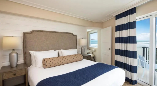 Номер Standard с видом на бассейн Hutchinson Shores Resort & Spa