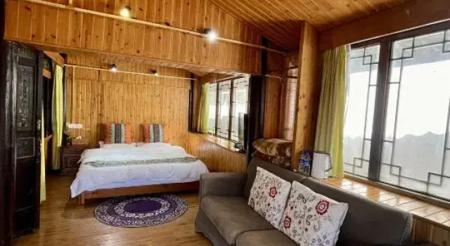 Lijiang Zhaofu Inn, Rezerwuj Hotel Hotele w Lijiang z basenem, w pobliżu Sifang Tingyin Square, Basen