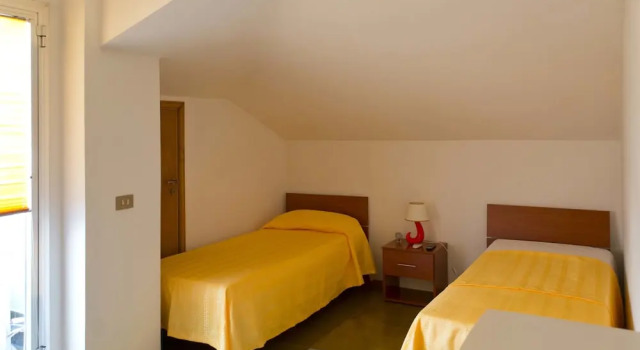 Standard cvadruplă cameră cu balcon B&B Villa Giada