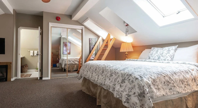 Номер Standard Пентхаус Stone Maiden Inn