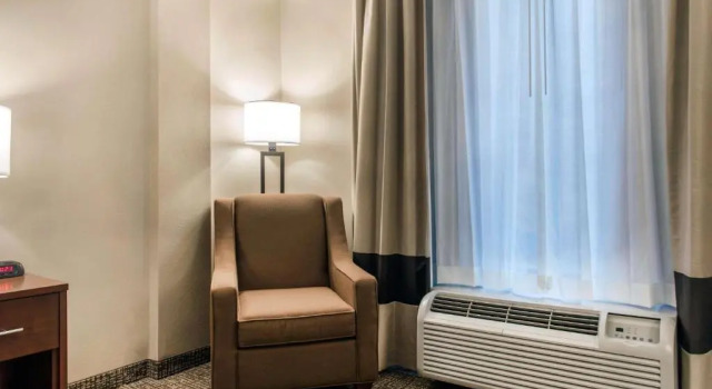 Номер Superior Comfort Inn MSP Airport - Mall of America
