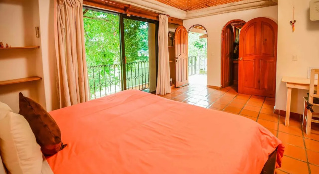 Deluxe double chambre avec balcon Eclipse Bed and Breakfast