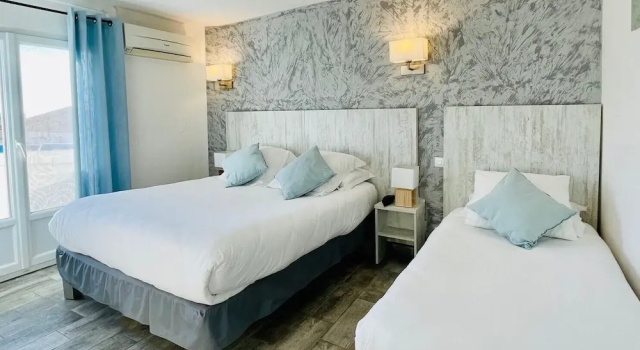 Номер Superior Hotel Les Palmiers En Camargue