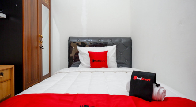 RedDoorz Hostel near Kota Lama Semarang, Book Hostel / Vandrerhjem Hostels i Central Java, Hostel / Vandrerhjem