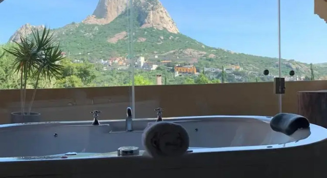 Номер Deluxe с балконом Zidada Hotel and Chalets