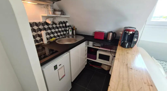 Апартаменты c 1 комнатой Appartement Cœur de Paris avec vue sur les toits