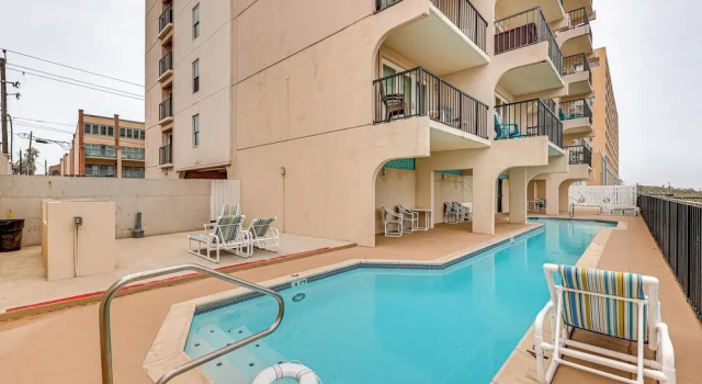 Апартаменты Dogs Welcome: Beachfront South Padre Island Condo