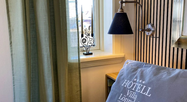 Двухместный номер Premium с балконом и с видом на гавань Skaftö Hotell Villa Lönndal, Grundsund