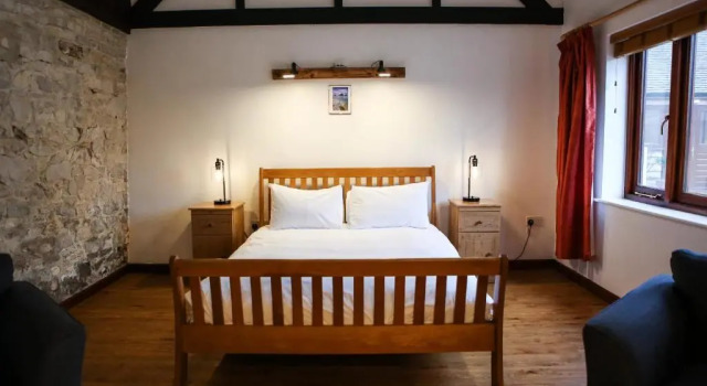 Двухместный номер Deluxe Kingston Country Courtyard