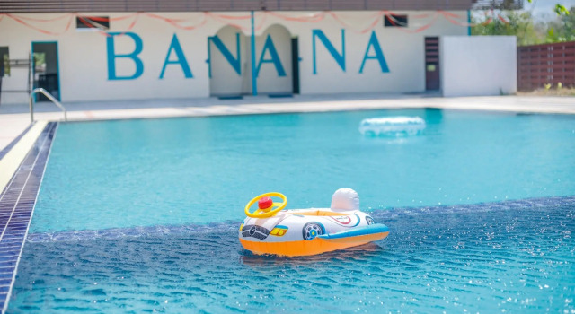 Четырёхместный номер Standard Banana Resort Sadao