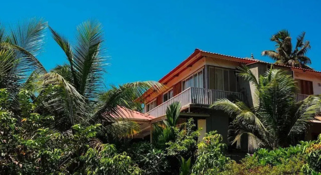 DD Villa & Serenity Cottages, Book Villa Sommerhuse i Mandrem, Hytte