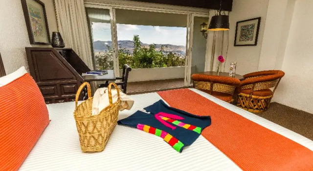 Номер Standard с балконом Hotel Victoria Oaxaca