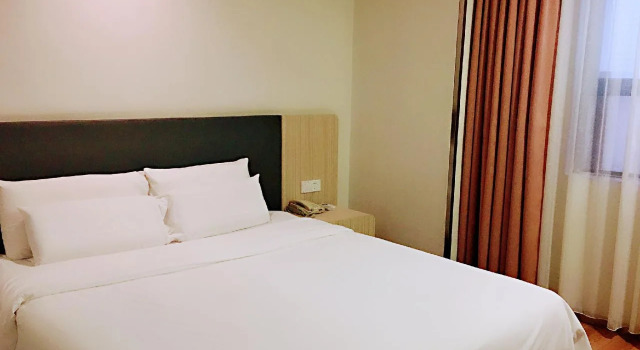 Hanting Hotel Shanghai Hongkou Football Stadium Metro Station, Varaa Hotelli Hongkou 