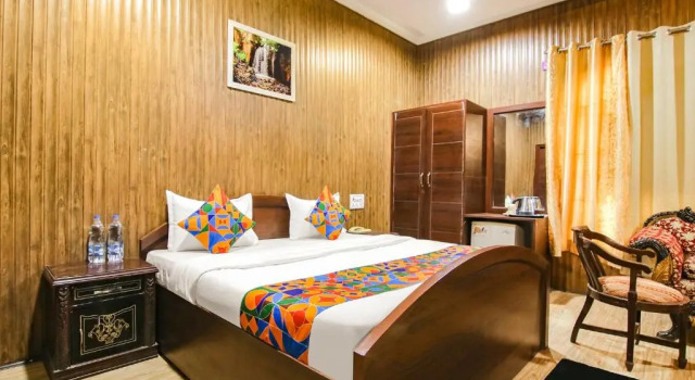 Люкс Fabhotel Shivaay Paradise