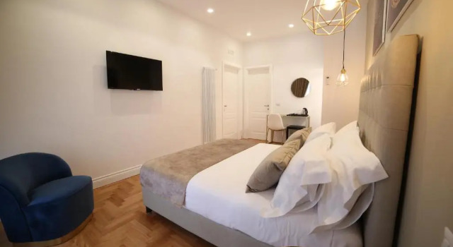 Номер Deluxe B&B Villa SantElmo con parcheggio interno