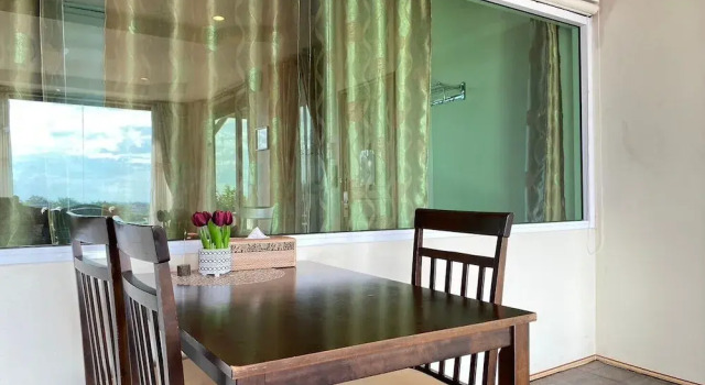 Люкс с балконом Chaophayathara Riverside Hotel