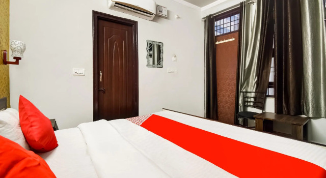 OYO 76212 Hotel Shiv Pratap, Buchen Sie Hotel Kukas Rajasthan