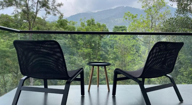 Номер Standard с балконом и с видом на горы Flora Vythiri Resort Wayanad