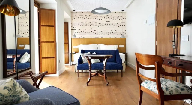 Полулюкс Hotel Amadeus Sevilla