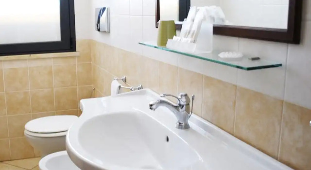 Четырёхместный номер Economy Greta Rooms Hotel
