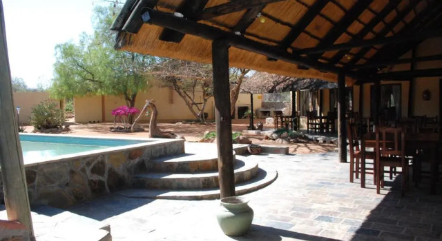 Oppi-Koppi Restcamp