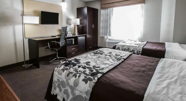 Четырёхместный номер Standard Sleep Inn Rockford I-90
