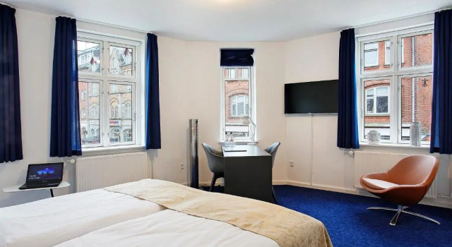 Полулюкс Herning City Hotel