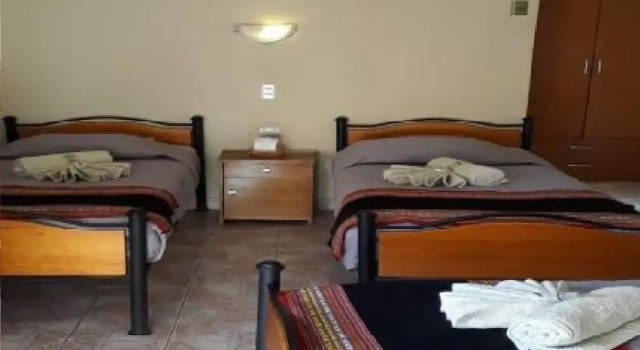 Четырёхместный номер Standard Hostal Katarpe