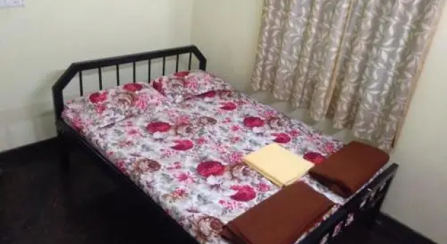 Ganesh Lodge, Забронировать Отель Отели штата Карнатаки с парковкой, Парковка