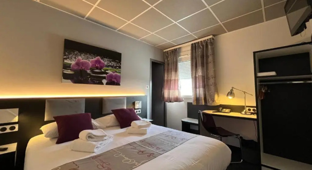 Номер Standard BRIT HOTEL LE VESOUL